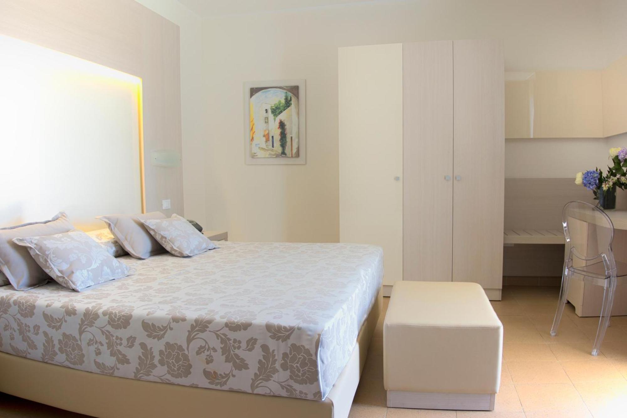 Riva Marina Resort - Cdshotels Carovigno Exteriör bild