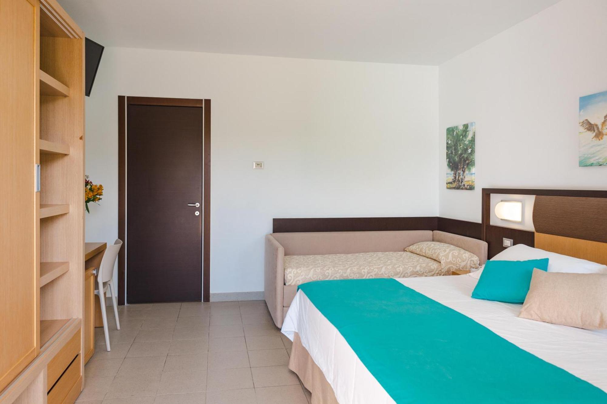 Riva Marina Resort - Cdshotels Carovigno Exteriör bild