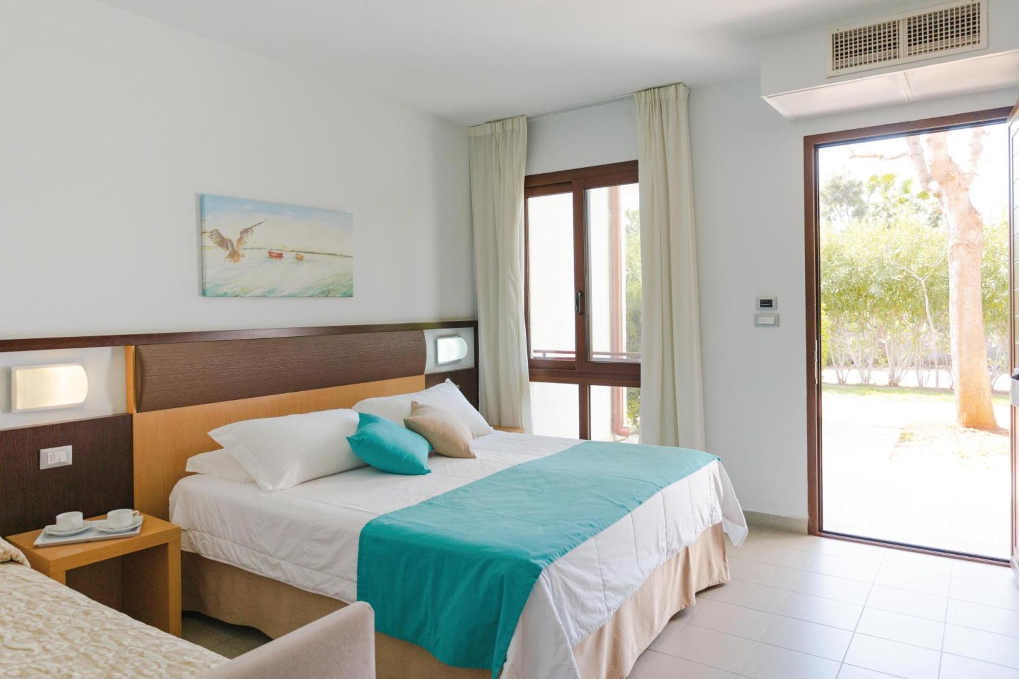 Riva Marina Resort - Cdshotels Carovigno Exteriör bild
