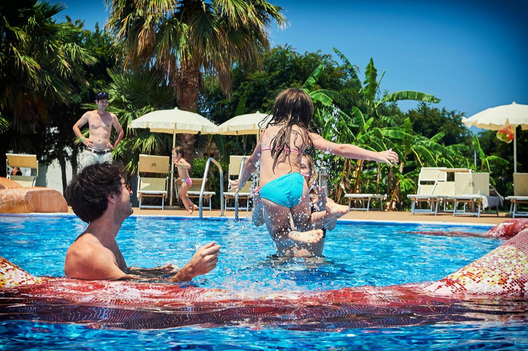 Riva Marina Resort - Cdshotels Carovigno Exteriör bild